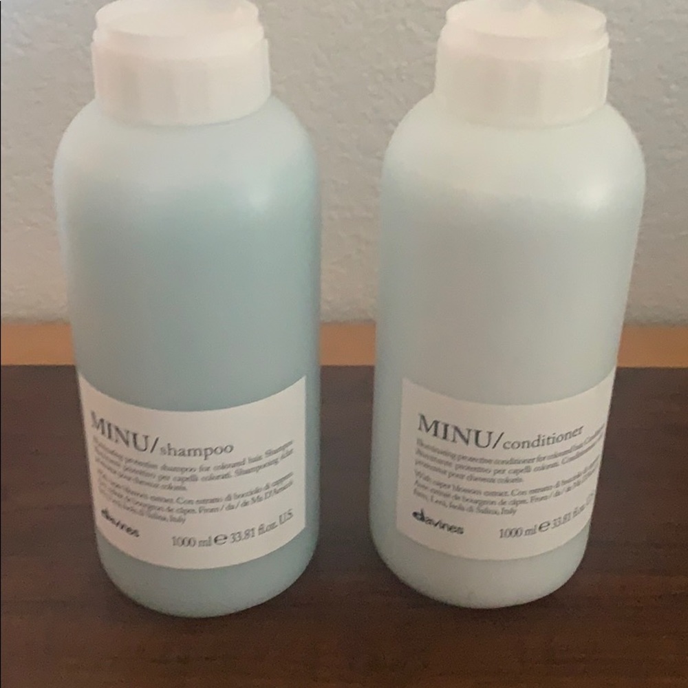 Brand new, never used Davines Minu